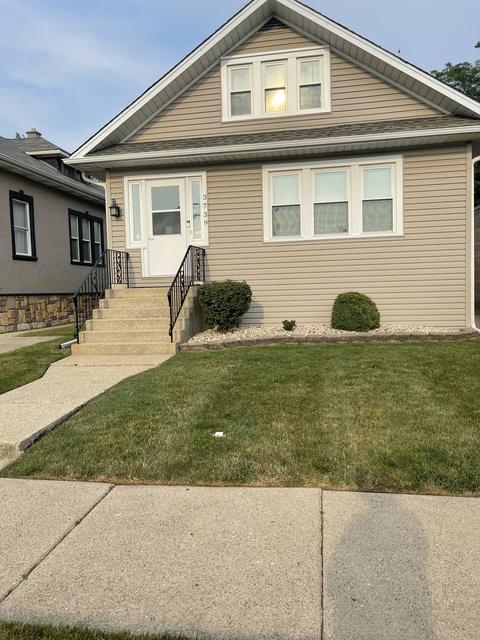 3739 Maple Ave, Berwyn, IL 60402 photo 1