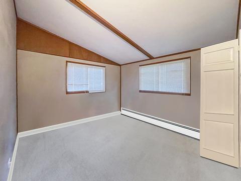 1348 Robert Dr, Freeport, IL 61032 photo 16