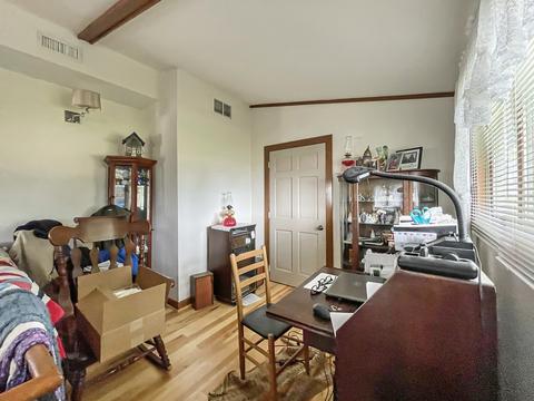 1348 Robert Dr, Freeport, IL 61032 photo 9
