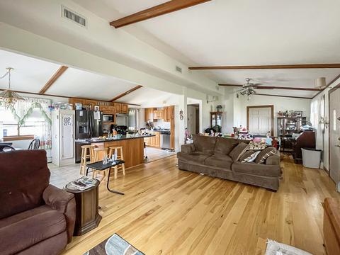 1348 Robert Dr, Freeport, IL 61032 photo 7