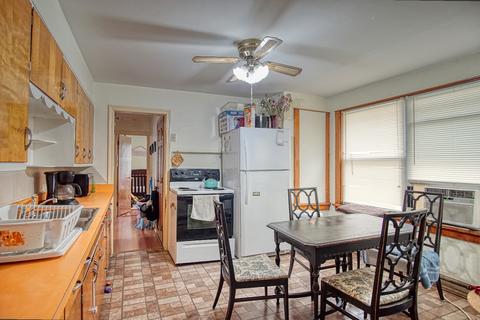 39 Stephen St, Lemont, IL 60439 photo 4