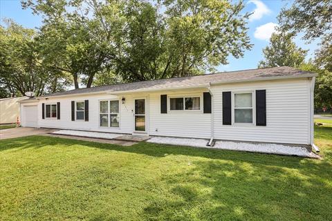 1410 Centennial Dr, Champaign, IL 61821 photo 2
