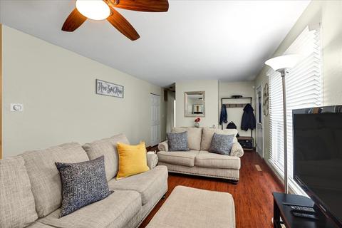 1410 Centennial Dr, Champaign, IL 61821 photo 4