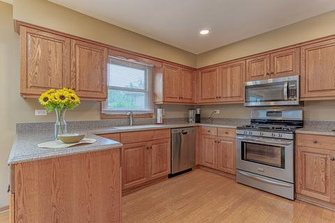 4235 151st St, Midlothian, IL 60445 photo 4