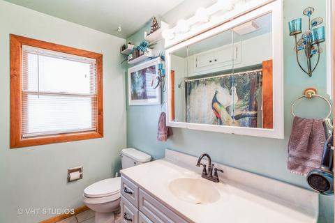 242 Bramer St, East Dundee, IL 60118 photo 10