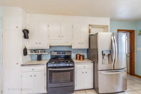 242 Bramer St, East Dundee, IL 60118 photo 7