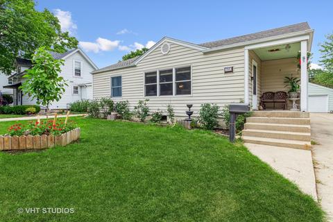 242 Bramer St, East Dundee, IL 60118 photo 1