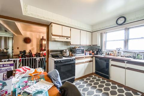 851 S Addison Rd, Addison, IL 60101 photo 14