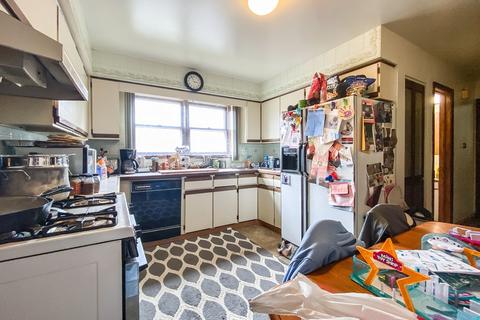 851 S Addison Rd, Addison, IL 60101 photo 13