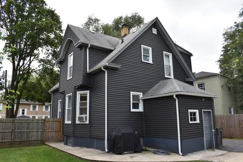 606 Walnut Ave, Elgin, IL 60123 photo 24