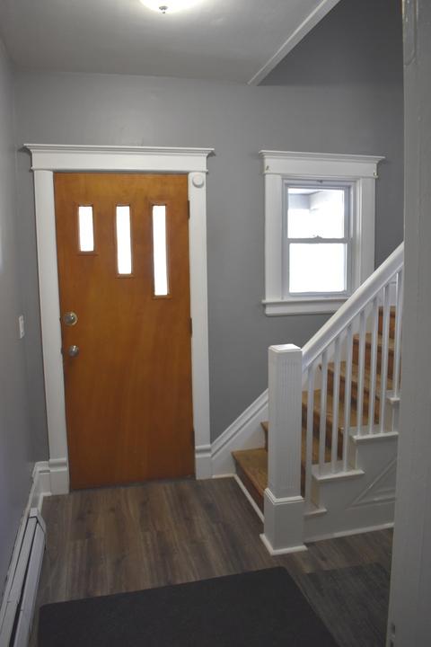 606 Walnut Ave, Elgin, IL 60123 photo 3