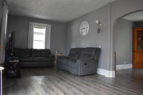 606 Walnut Ave, Elgin, IL 60123 photo 9