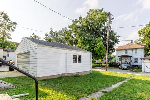 608 E Washington St, Bloomington, IL 61701 photo 10