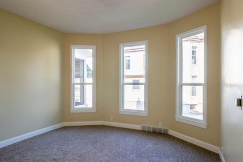 608 E Washington St, Bloomington, IL 61701 photo 15