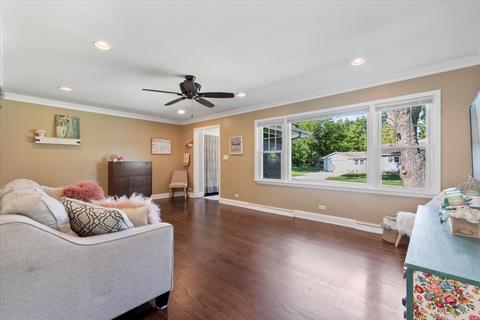 509 Campbell Ave, Wheaton, IL 60187 photo 8