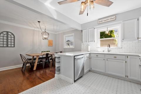 509 Campbell Ave, Wheaton, IL 60187 photo 12