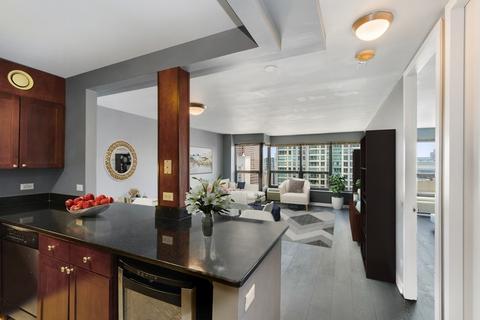 30 E Huron St #4010, Chicago, IL 60611 photo 4