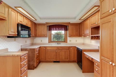 6210 Springfield Rd, Delavan, IL 61734 photo 12