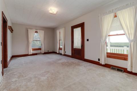 6210 Springfield Rd, Delavan, IL 61734 photo 6
