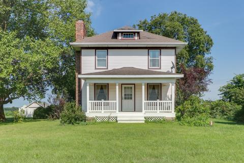 6210 Springfield Rd, Delavan, IL 61734 photo 1
