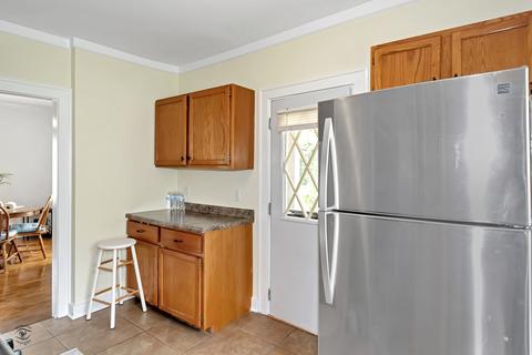 607 E 11th St, Lockport, IL 60441 photo 10