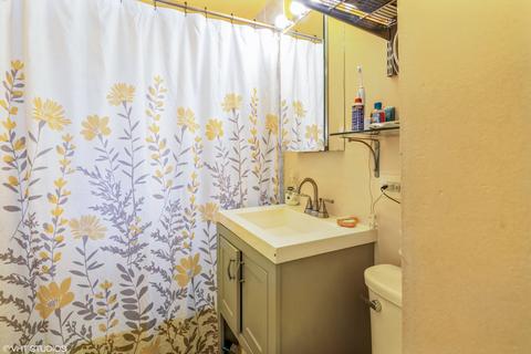 9631 S Wallace St, Chicago, IL 60628 photo 13