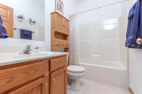 345 E Ottawa St, Sycamore, IL 60178 photo 21