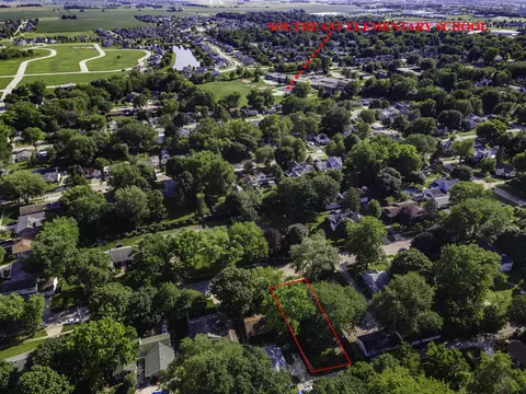 345 E Ottawa St, Sycamore, IL 60178 photo 7