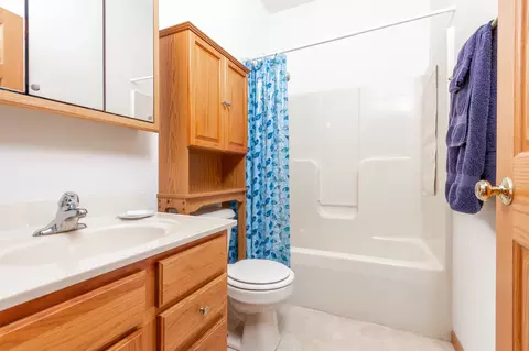 345 E Ottawa St, Sycamore, IL 60178 photo 18
