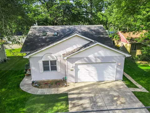 345 E Ottawa St, Sycamore, IL 60178 photo 28