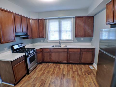 107 S Porter St, Elgin, IL 60120 photo 14