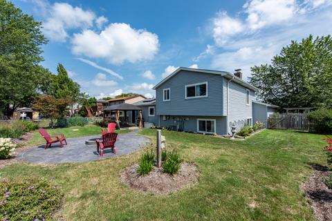 512 Forest View Rd, Lindenhurst, IL 60046 photo 16