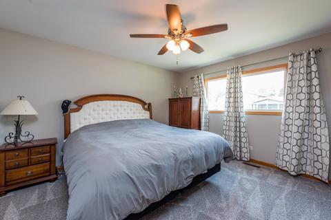 512 Forest View Rd, Lindenhurst, IL 60046 photo 7