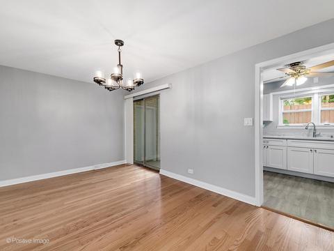 454 E Webster Ave, Elmhurst, IL 60126 photo 17