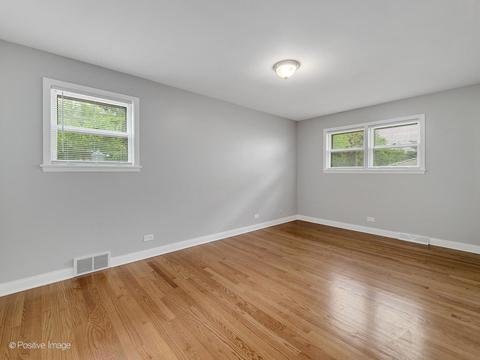 454 E Webster Ave, Elmhurst, IL 60126 photo 25