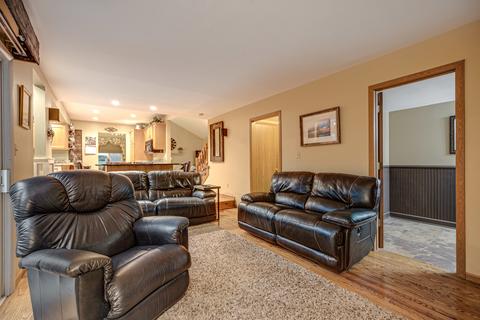 3711 Geneva Pl, Mchenry, IL 60050 photo 7