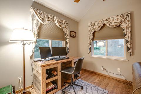 3711 Geneva Pl, Mchenry, IL 60050 photo 4