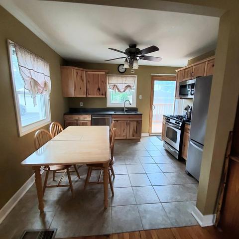 8245 45th St, Lyons, IL 60534 photo 8