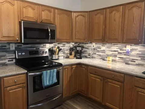 1815 11th St, Peru, IL 61354 photo 8