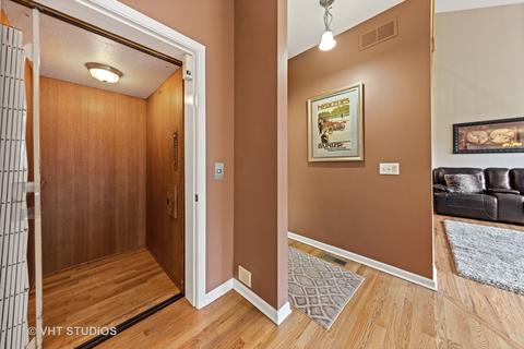5335 Sand Lily Dr, Naperville, IL 60564 photo 10