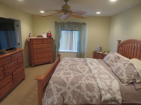 32549 Pilgrims Ct, Lakemoor, IL 60051 photo 15