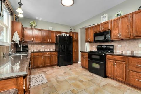 2000 Dorchester Ave, Algonquin, IL 60102 photo 10