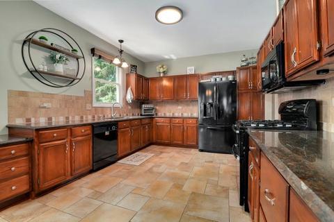 2000 Dorchester Ave, Algonquin, IL 60102 photo 12