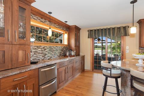 1315 Saddlebrook Rd, Bartlett, IL 60103 photo 6
