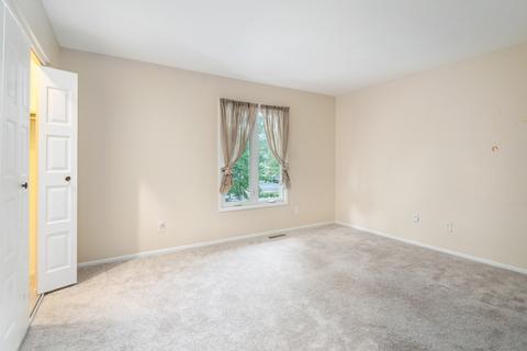 1 Cypress Sq, Elgin, IL 60123 photo 7
