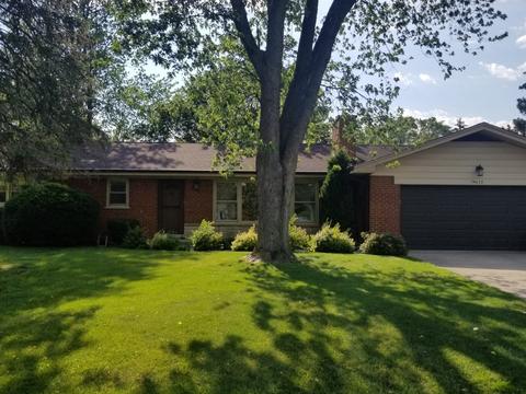 3 N650 Central Ct, Addison, IL 60101 photo 1