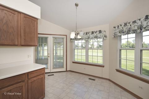 1653 Glengarry Ct, Algonquin, IL 60102 photo 6
