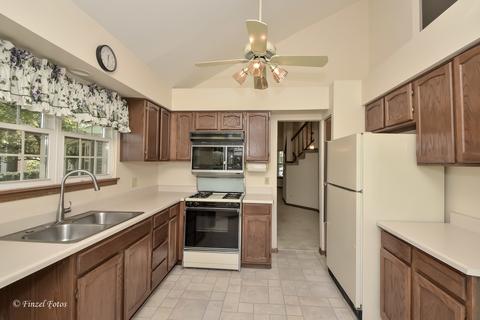 1653 Glengarry Ct, Algonquin, IL 60102 photo 7