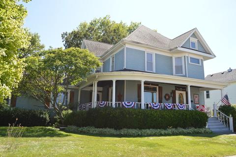 129 E Chapin St, Morris, IL 60450 photo 2