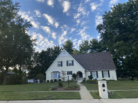 3802 Deerfield Dr, Champaign, IL 61822 photo 1